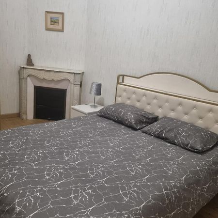 Appartement Au Coeur De La Ville Chalon sur Saone Esterno foto
