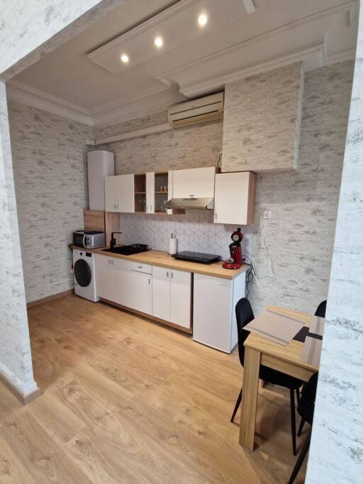 Appartement Au Coeur De La Ville Chalon sur Saone Esterno foto
