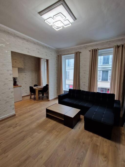 Appartement Au Coeur De La Ville Chalon sur Saone Esterno foto